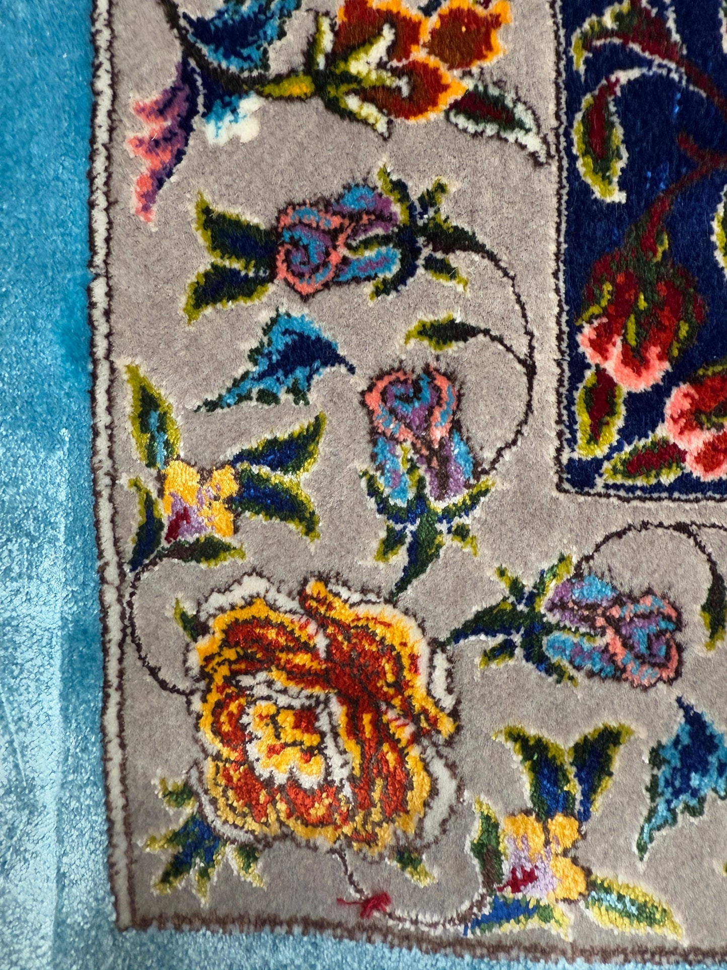 The Birds - Pure Silk Persian Rug