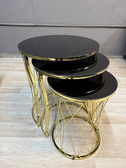 Wicker Nest Of Tables