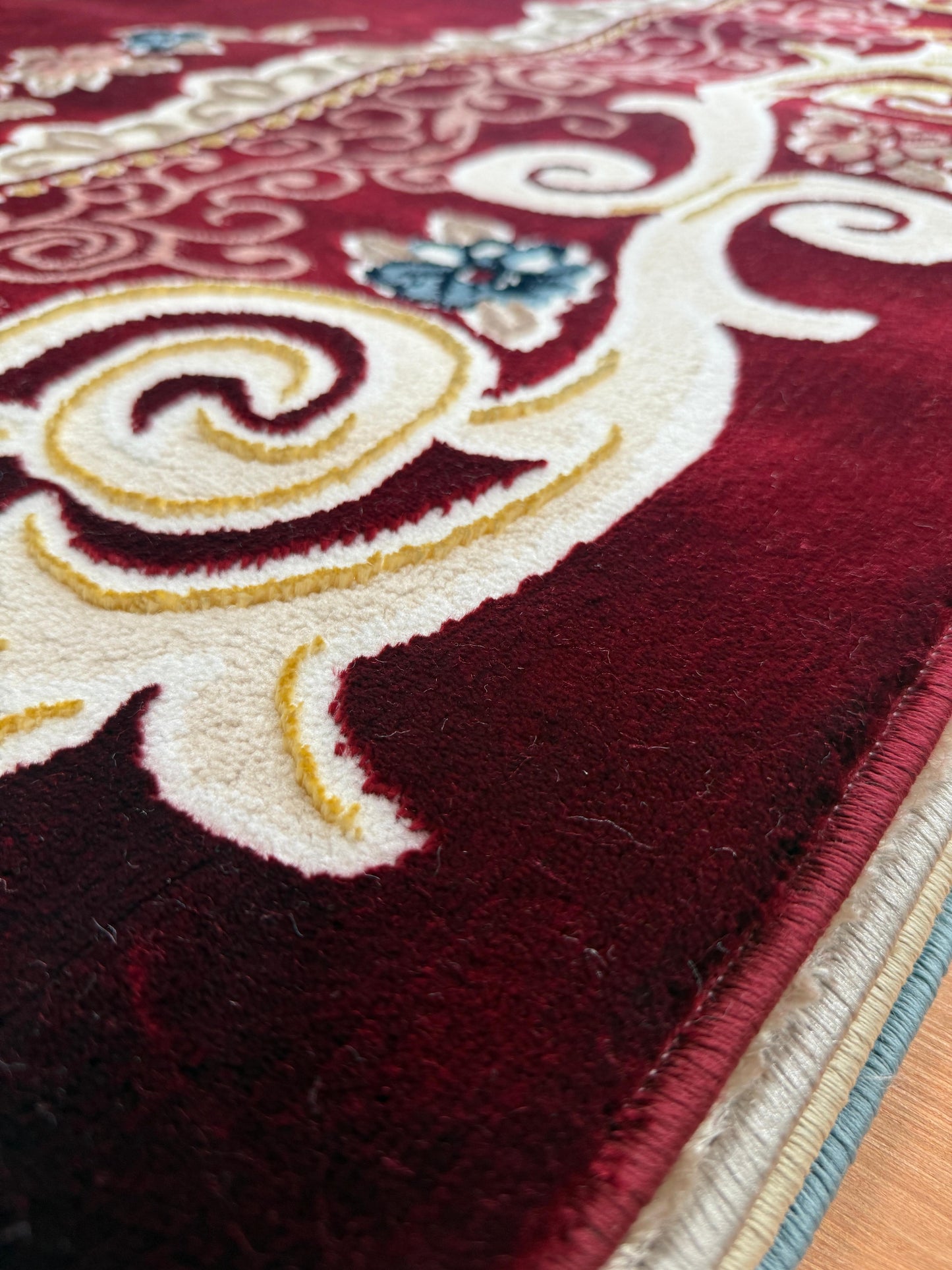 Mistral Red Design Living Room Area Rug