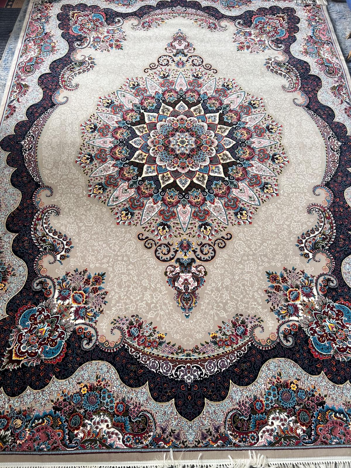 Simorgh Persian Rug - 700 Reeds