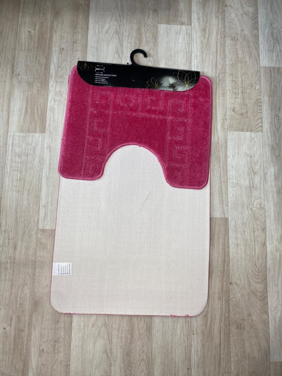 Pink Bathroom Mats - Greek Key Bathmat & Pedestal 2pc Set