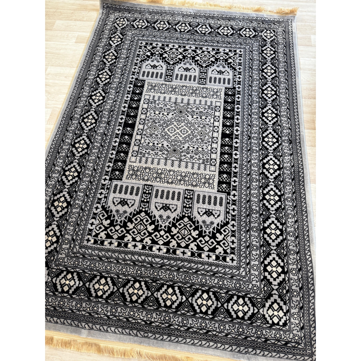 Tabriz Rug - Soft and Plush Polyester Rug with Cotton Backing | Available in 3 Sizes