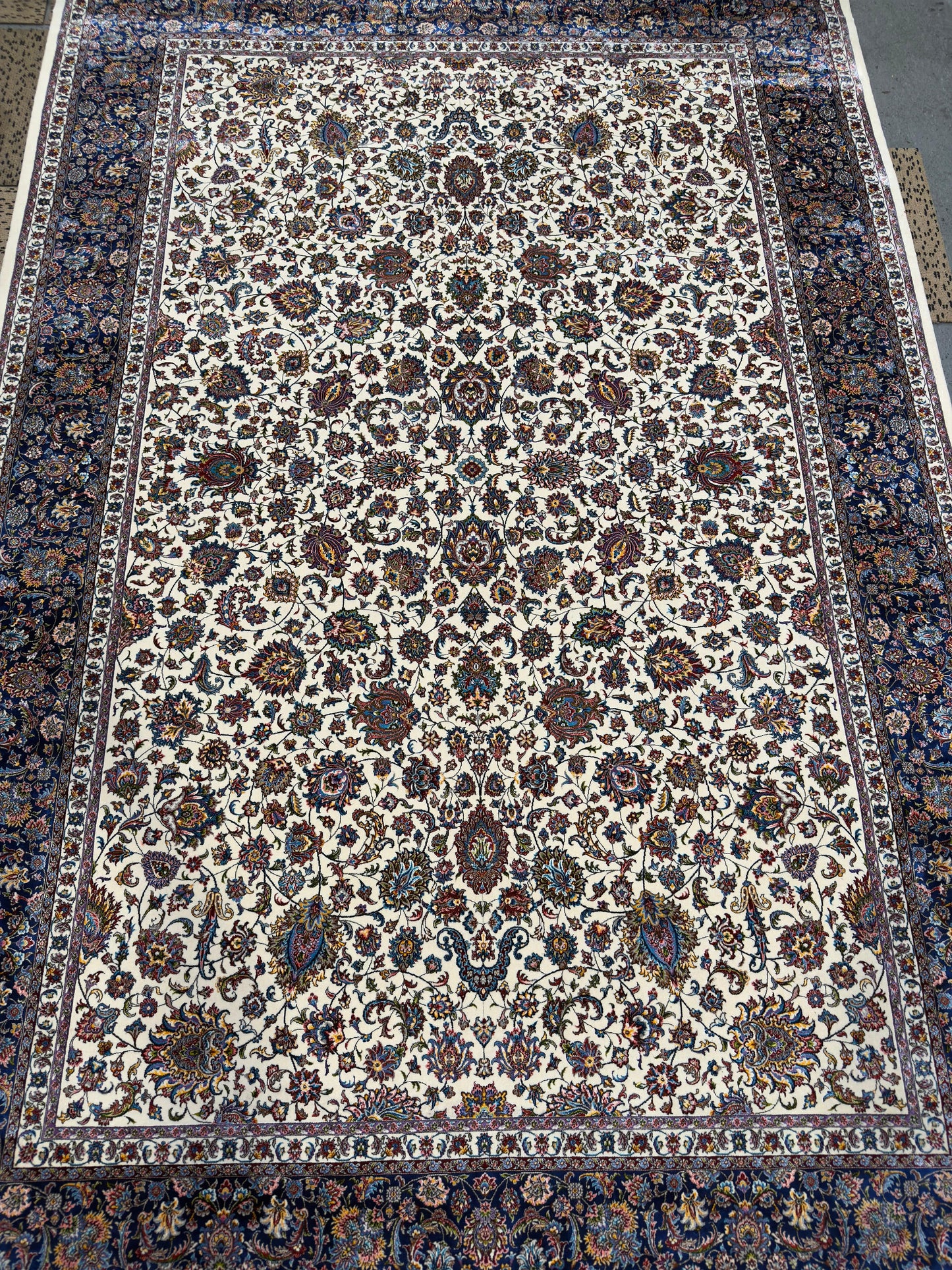 Fine Wool & Silk Persian Rug