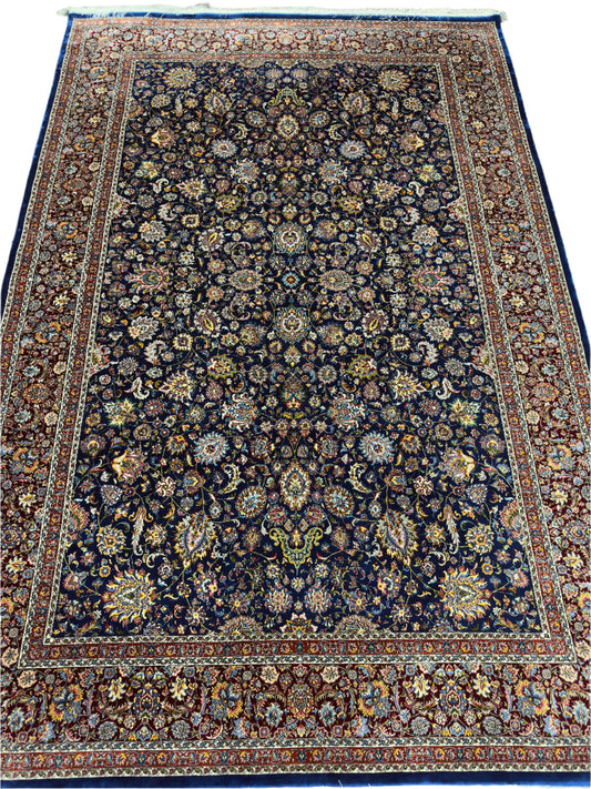 Fine Wool & Silk Persian Rug