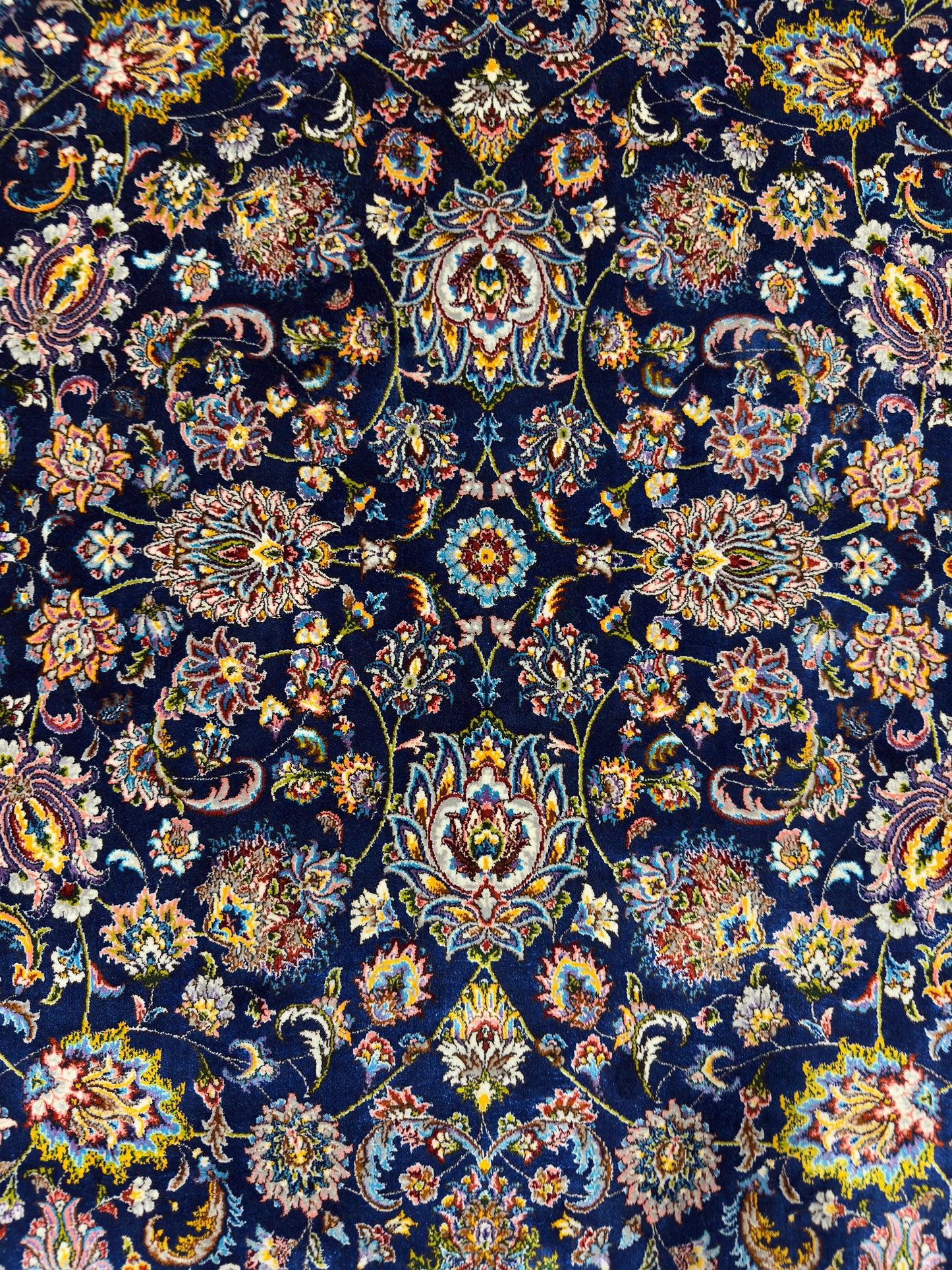 Fine Wool & Silk Persian Rug