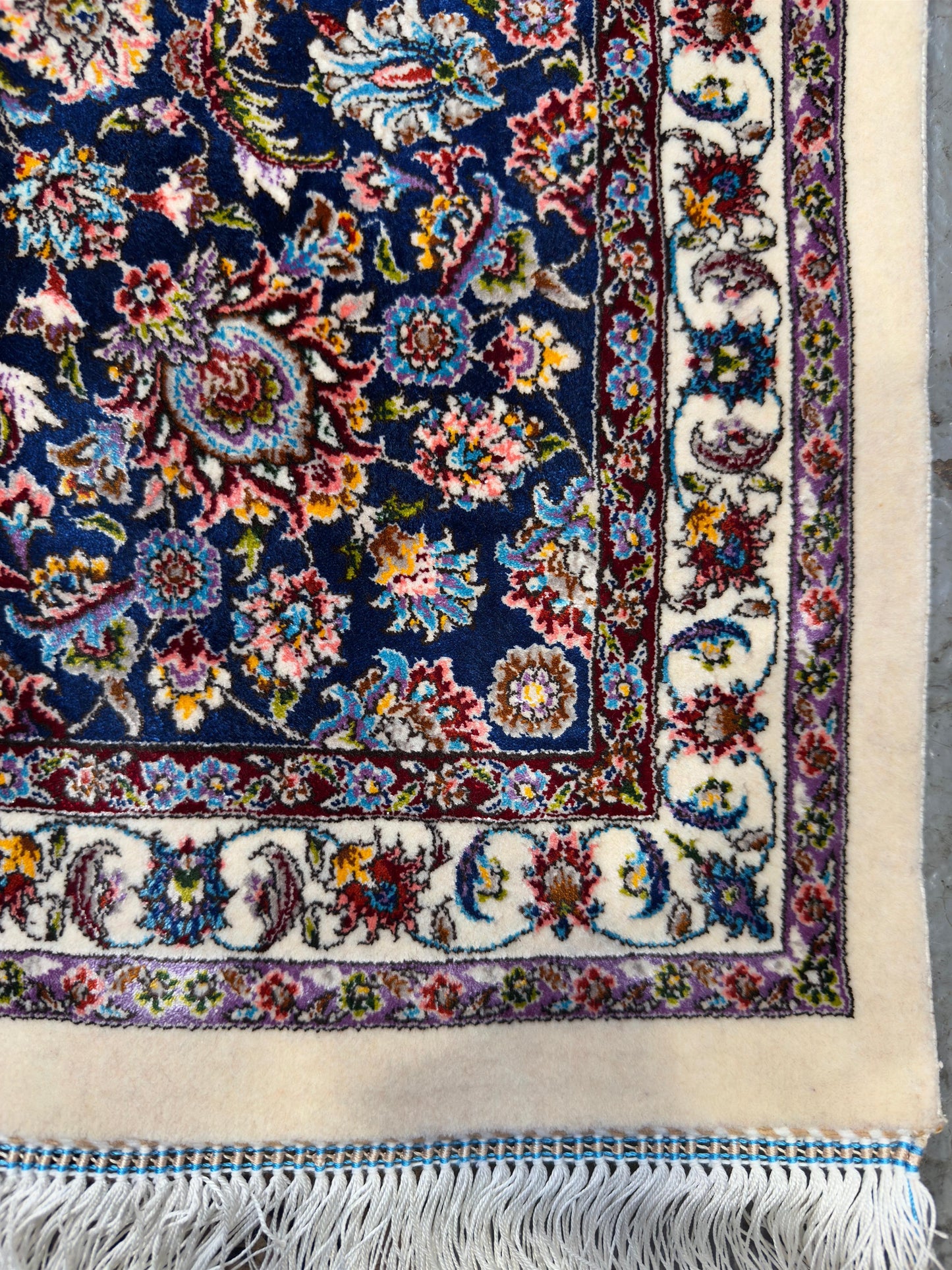 Fine Wool & Silk Persian Rug
