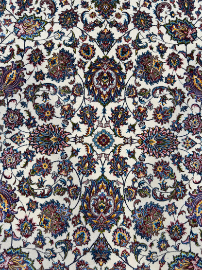 Fine Wool & Silk Persian Rug