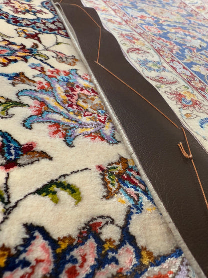 Fine Wool & Silk Persian Rug