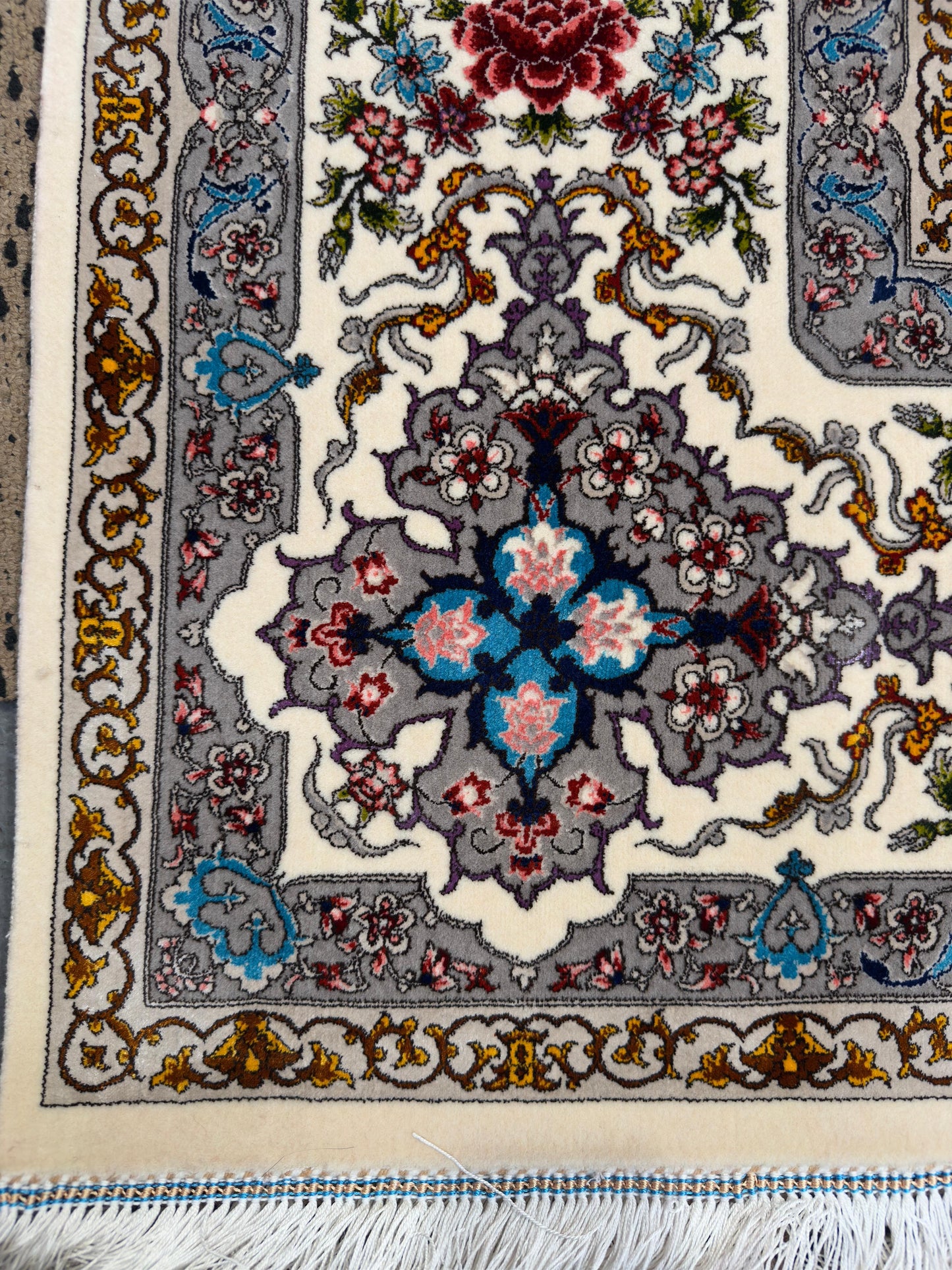 Fine Wool & Silk Persian Rug