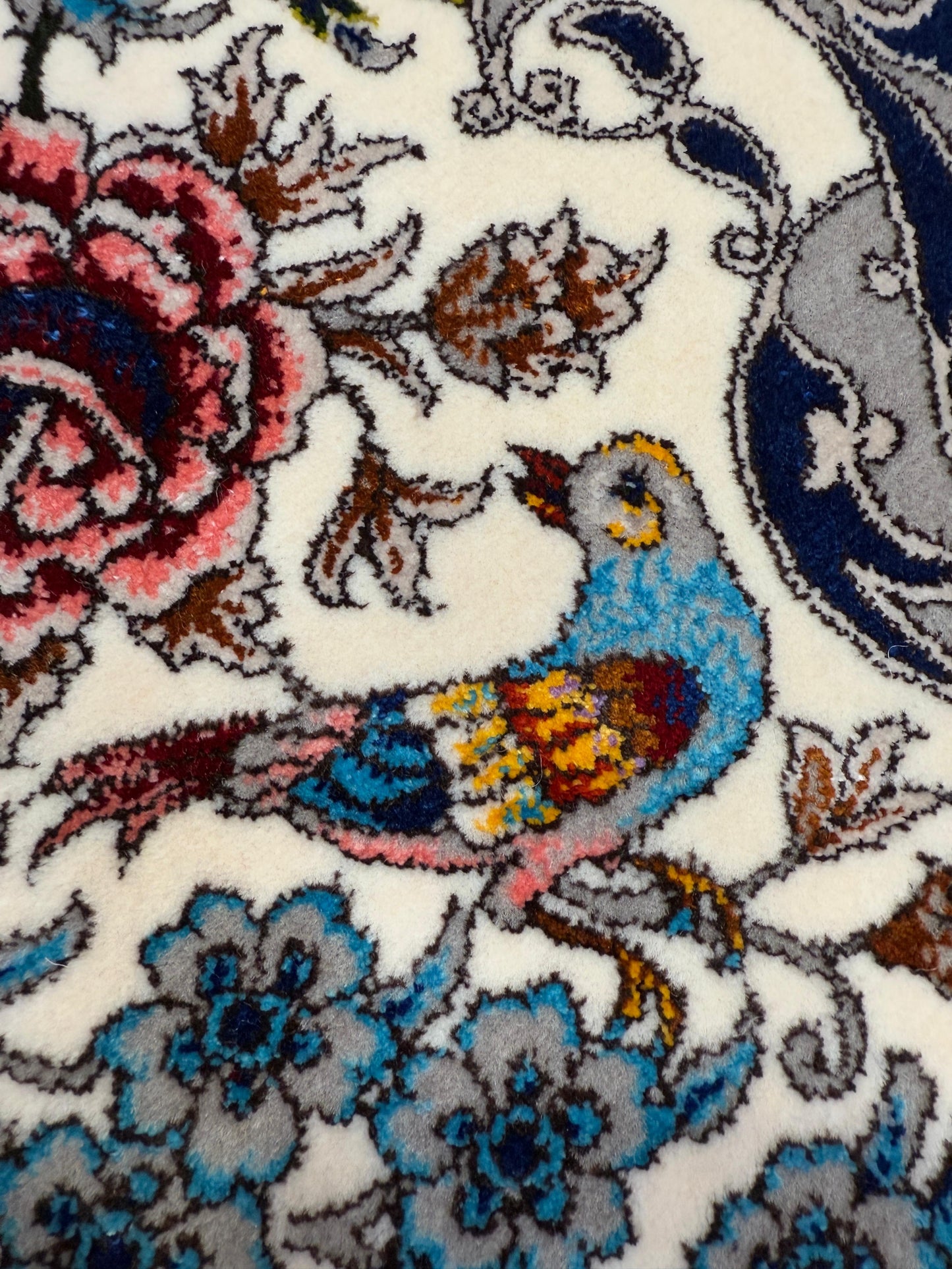 Fine Wool & Silk Persian Rug