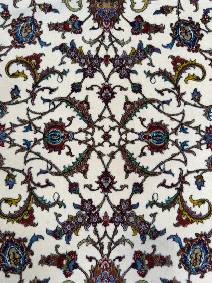 Fine Wool & Silk Persian Rug