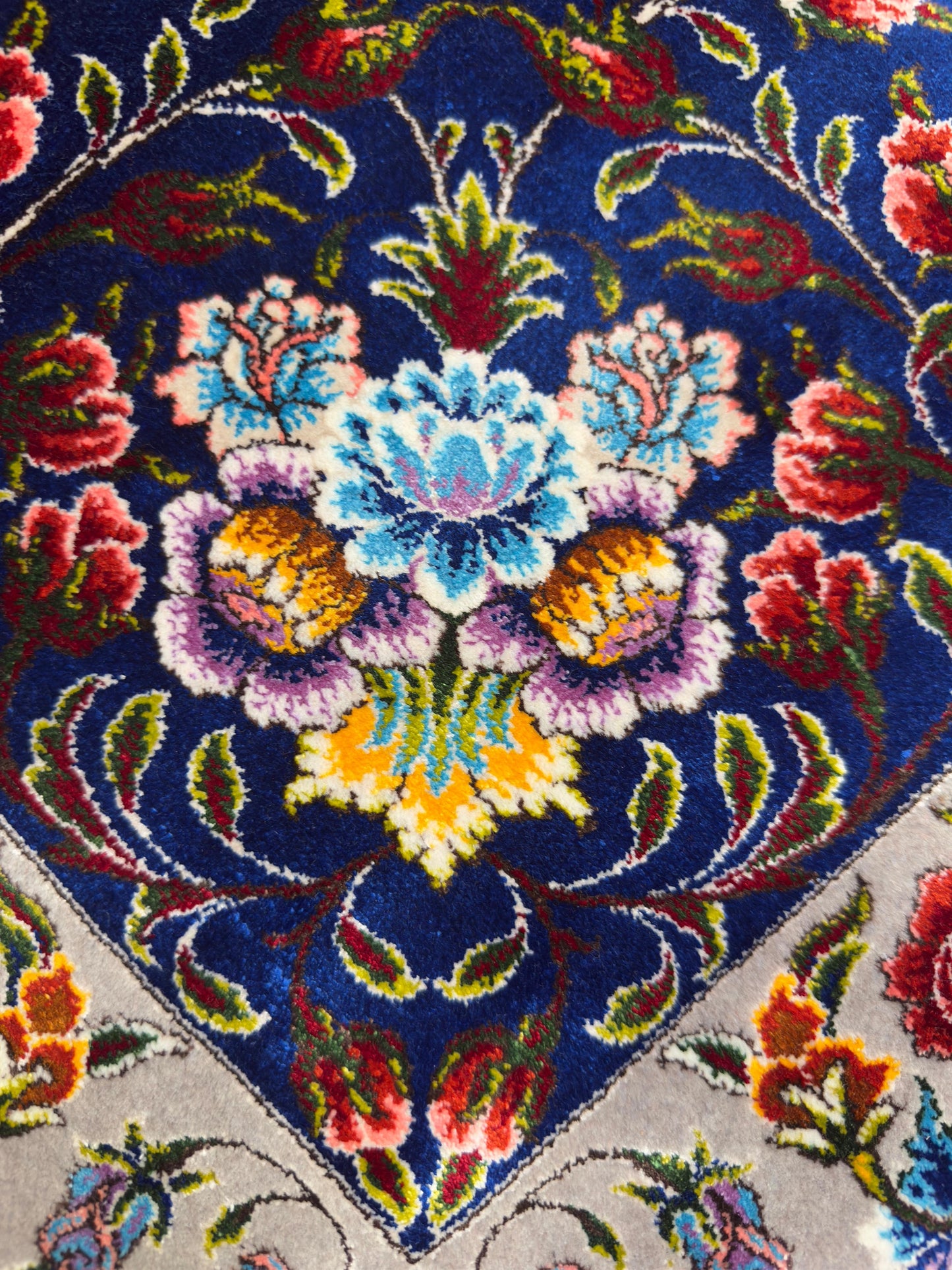 The Birds - Pure Silk Persian Rug