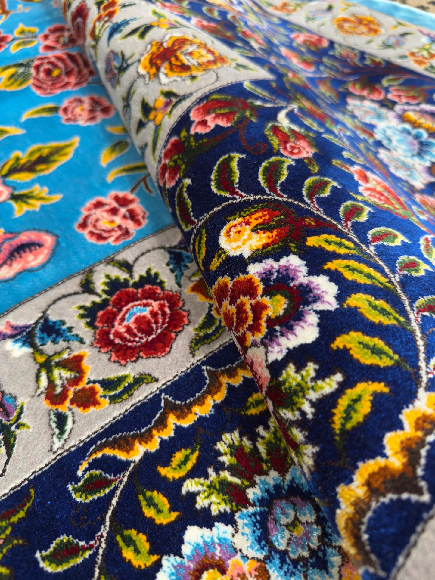 The Birds - Pure Silk Persian Rug