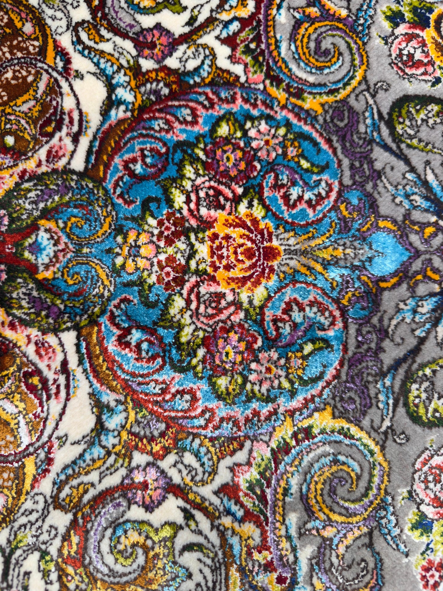 Pure Wool & Silk Persian Rug