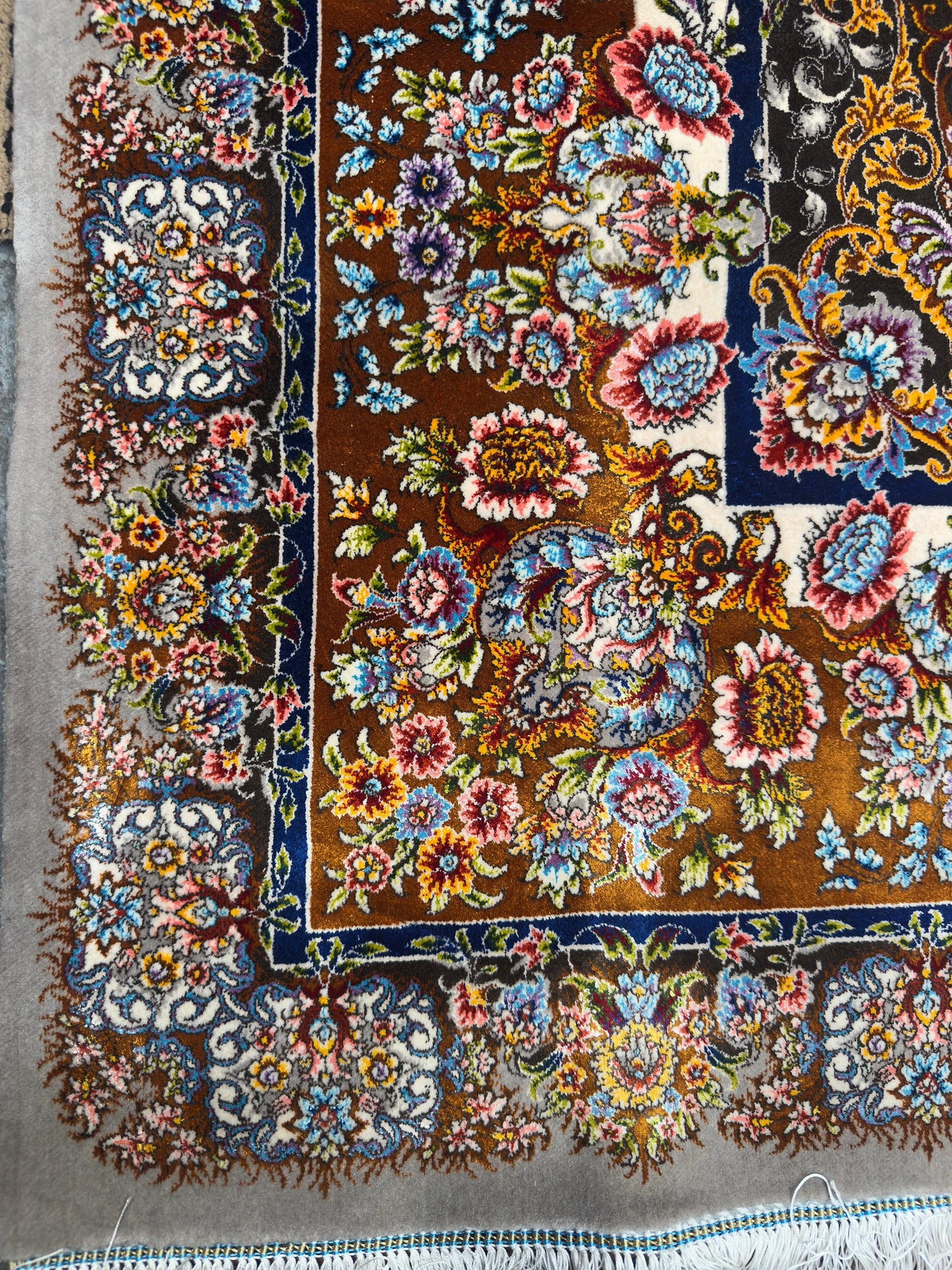 Pure Wool & Silk Persian Rug