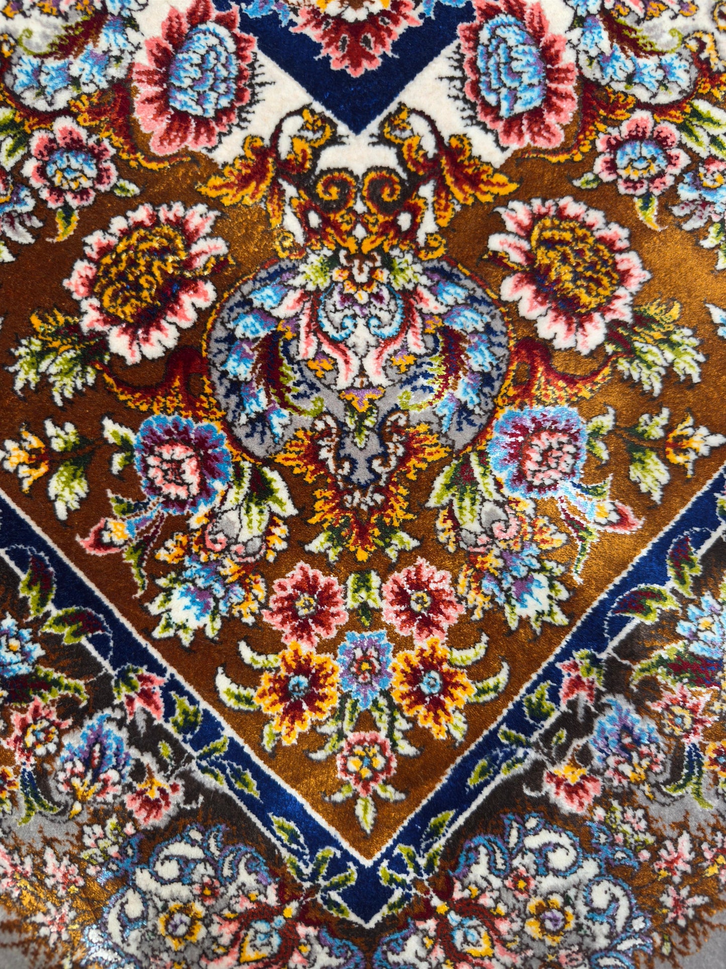 Pure Wool & Silk Persian Rug