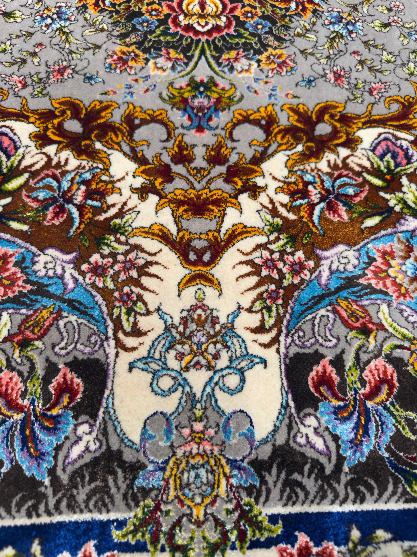 Pure Wool & Silk Persian Rug