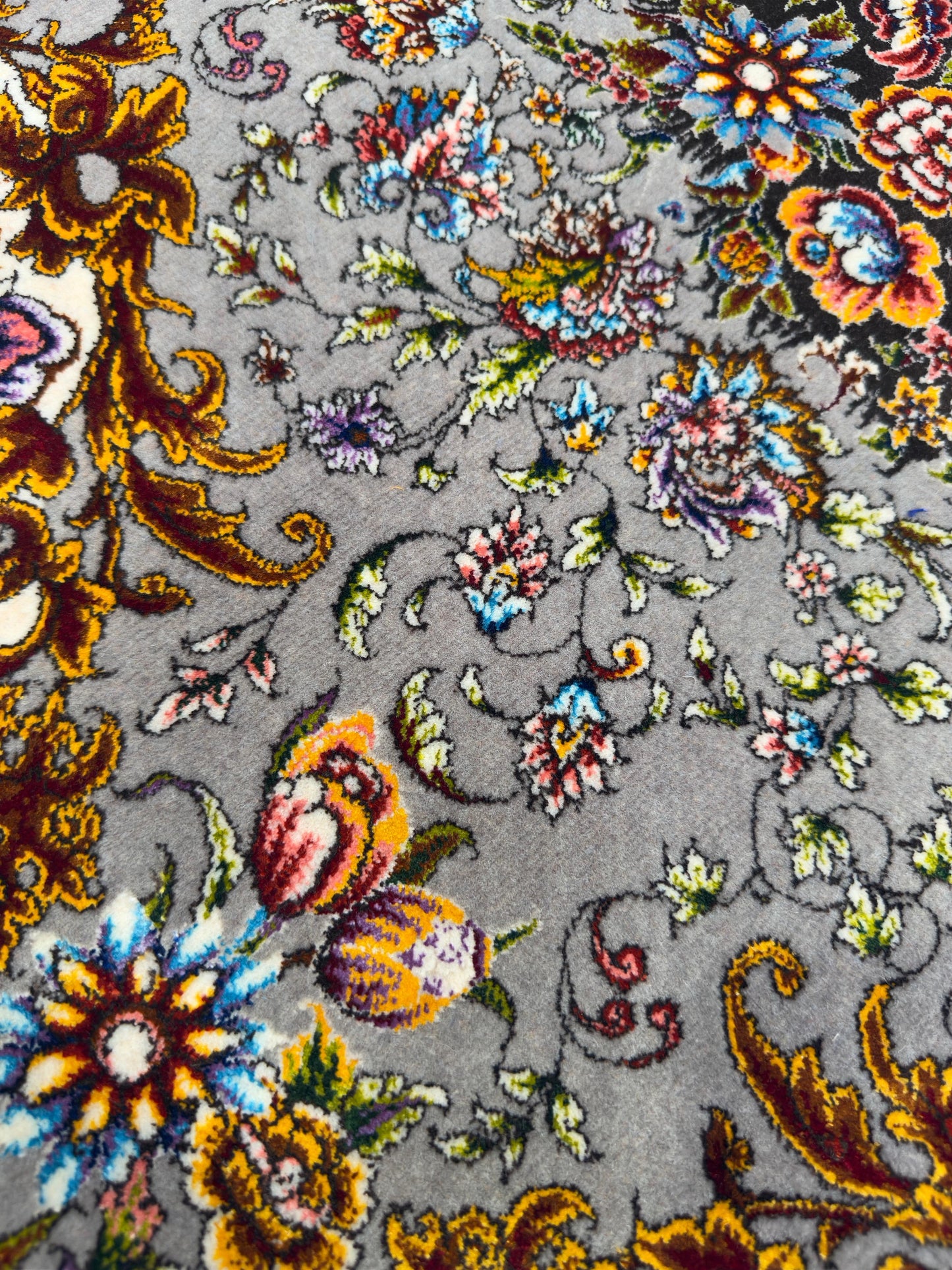 Pure Wool & Silk Persian Rug