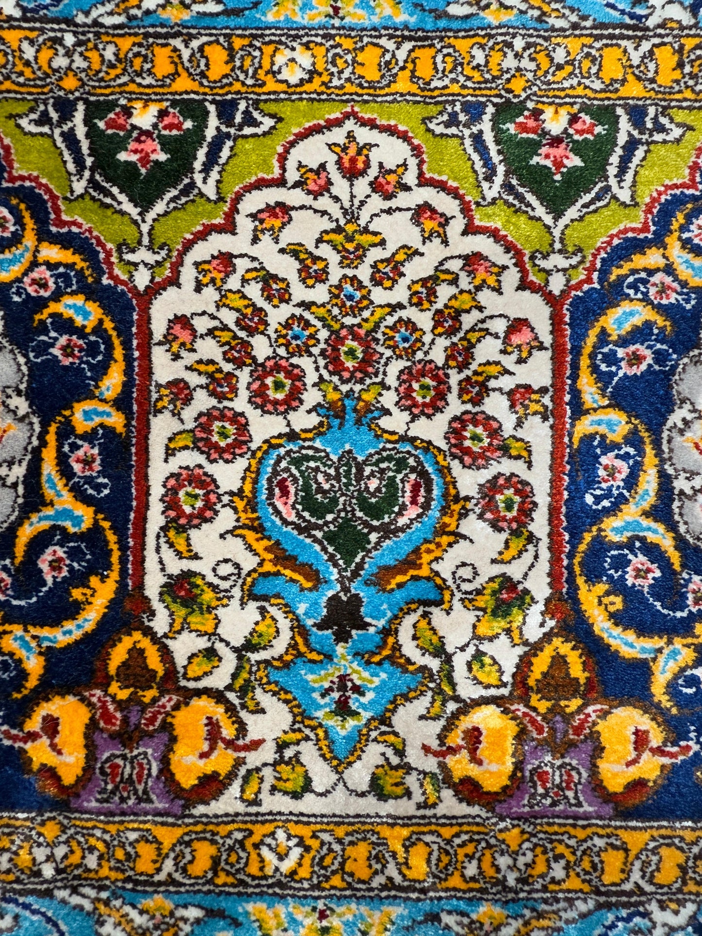 Pure Silk Persian Rug