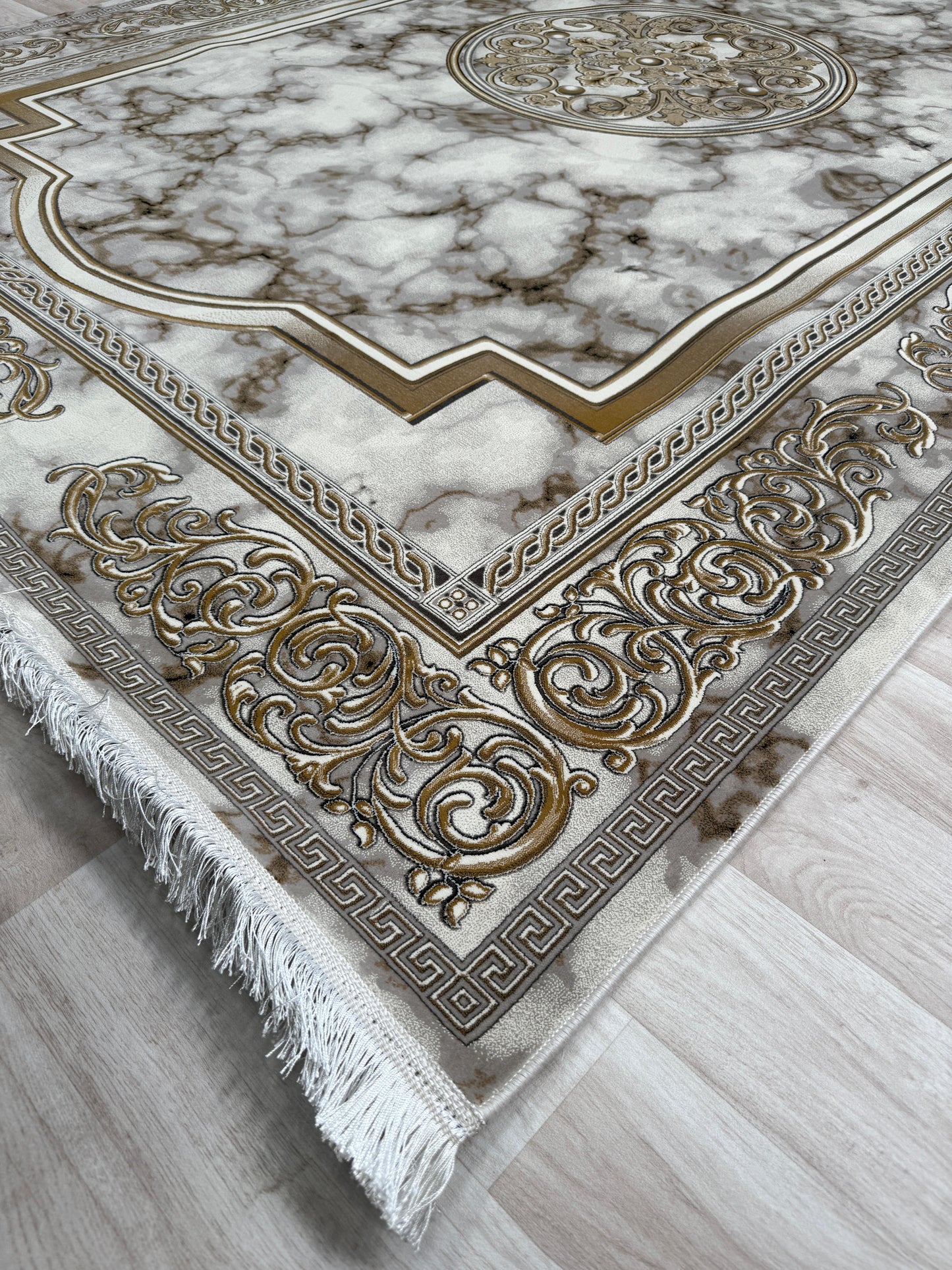 Luxurious 1200 Reeds Machine-Made Persian Rug | Free Delivery & Available in Silver and Smokey