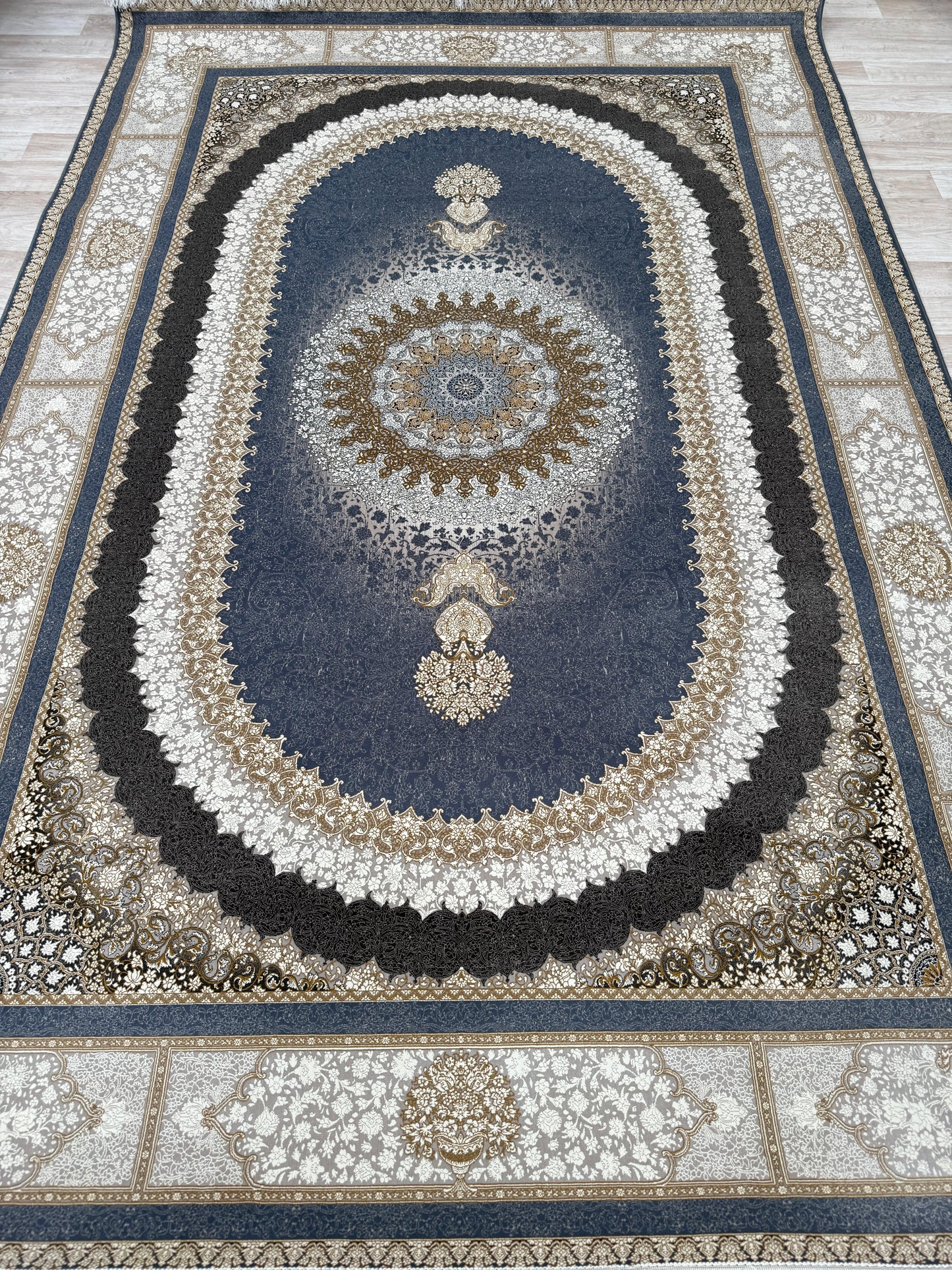 Elegant 1200 Reeds Machine-Made Area Rug | Free Delivery & Timeless Design