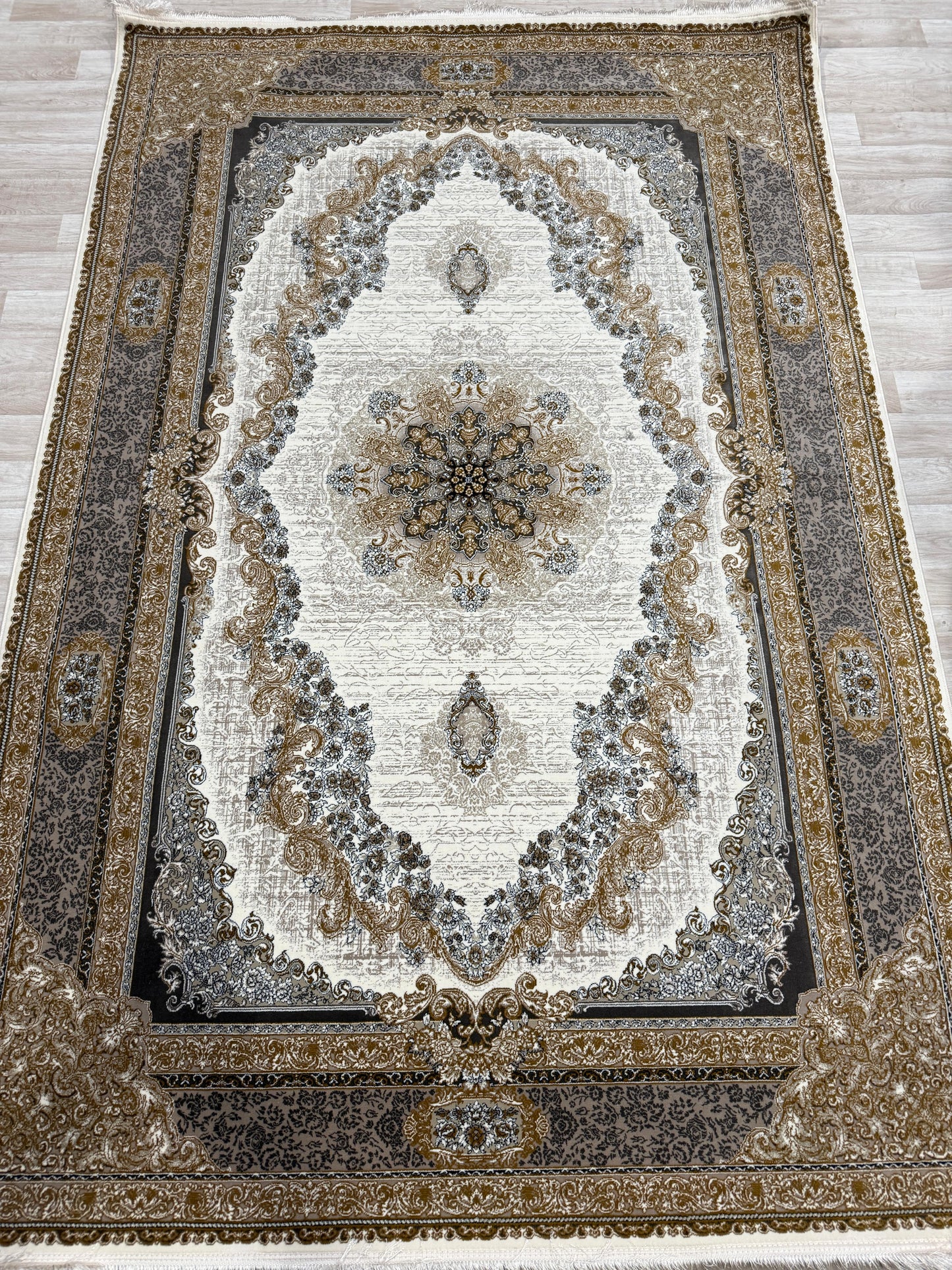 Elegant Victoria Oriental Persian Rug - 700 Reeds | Bullring Rugs