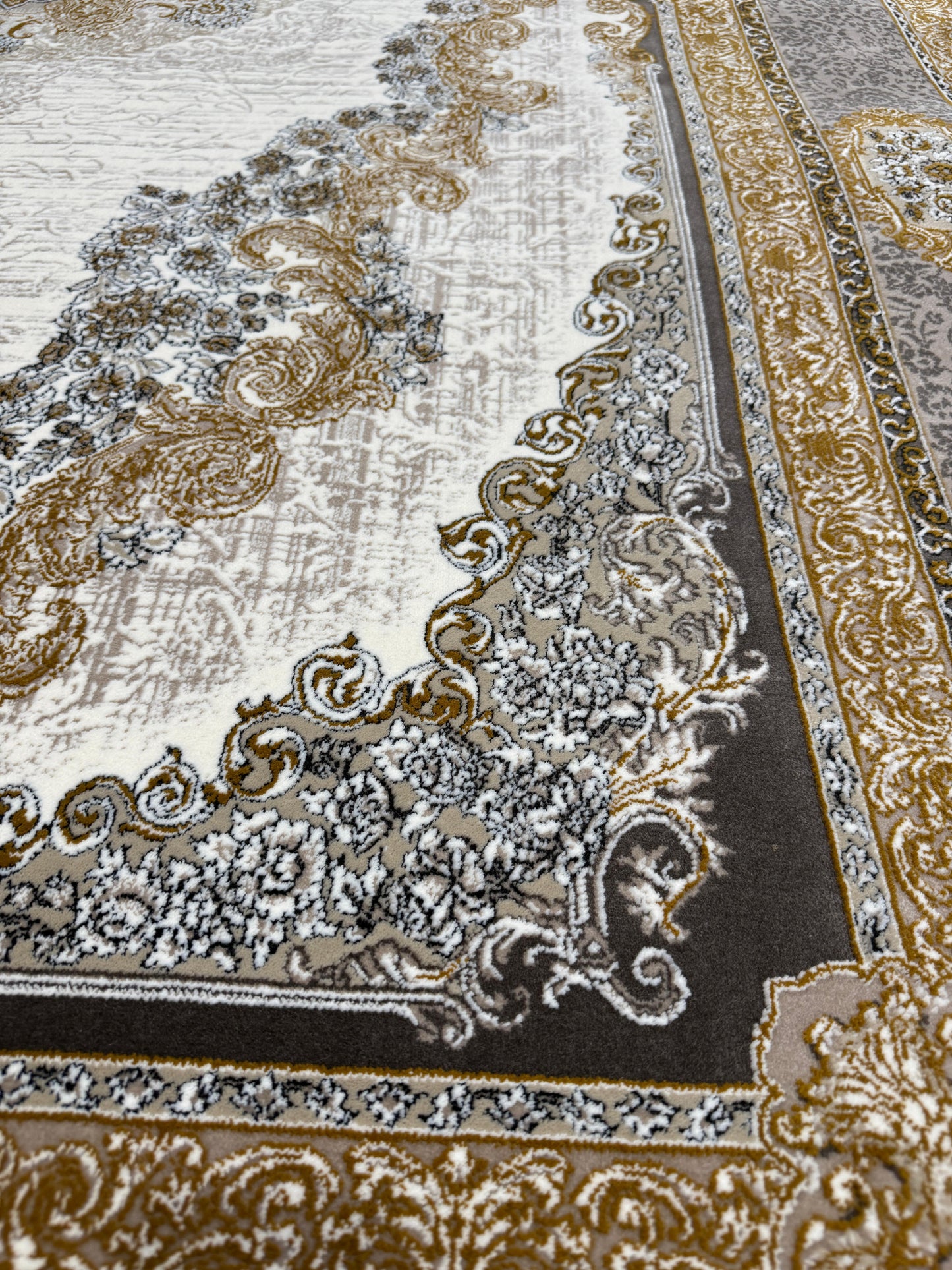 Elegant Victoria Oriental Persian Rug - 700 Reeds | Bullring Rugs