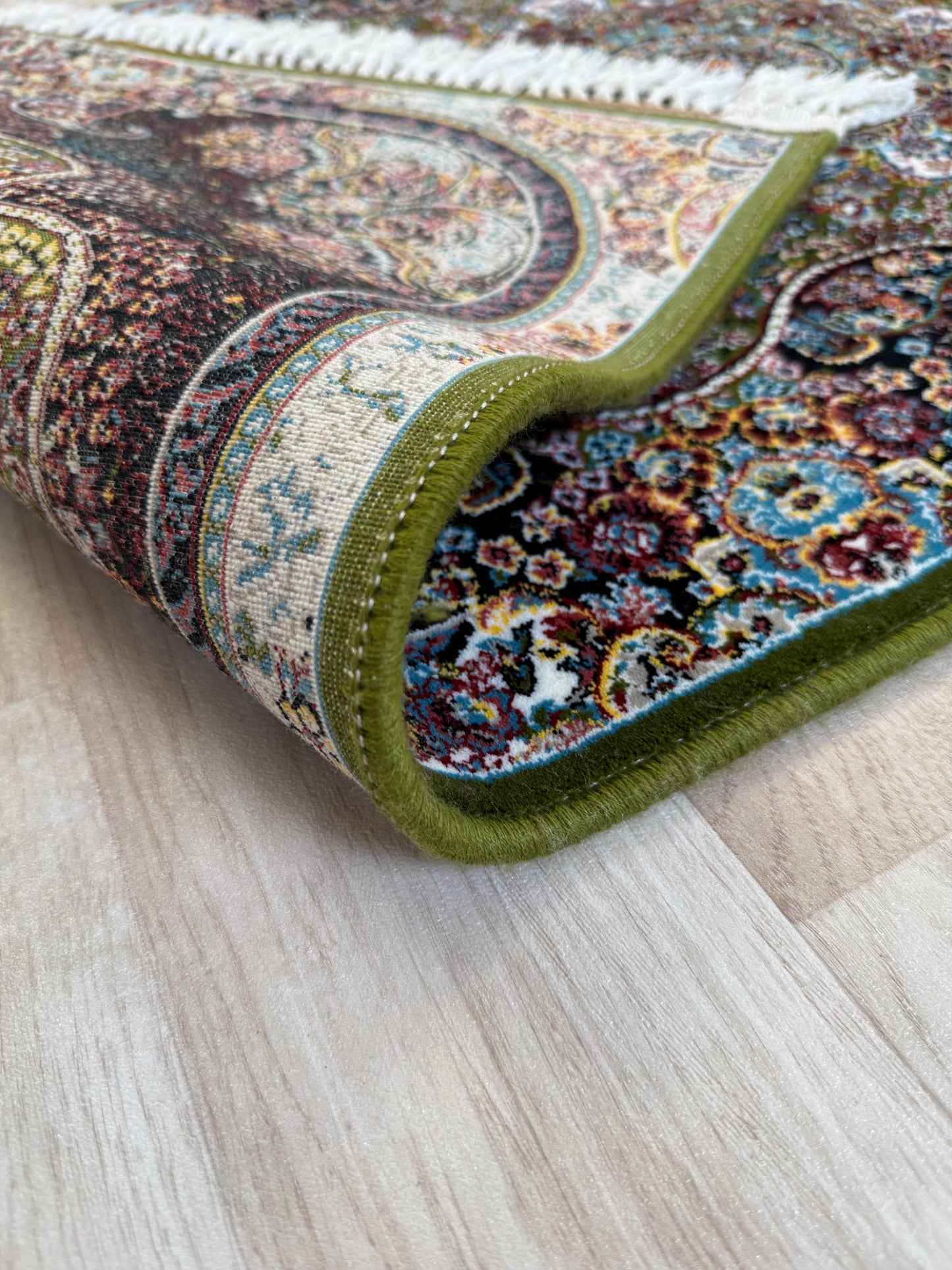 Nestarin Green Persian -  700 Reeds Rug