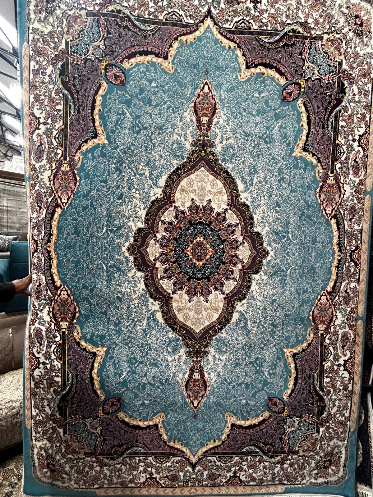 Taj Mahal Persian Rug - 700 Reeds