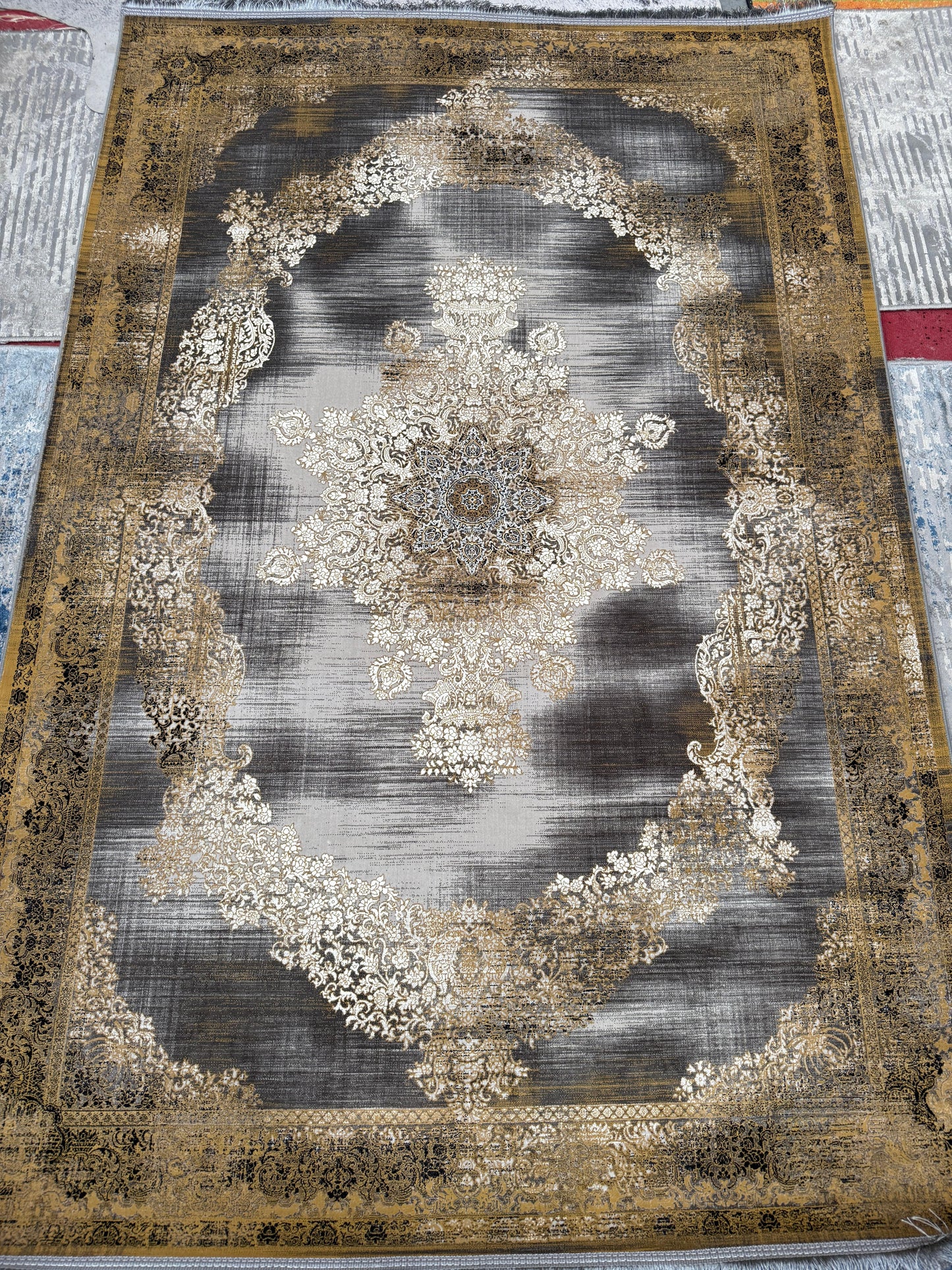 Persian Oriental Living Room - 1200 Reeds