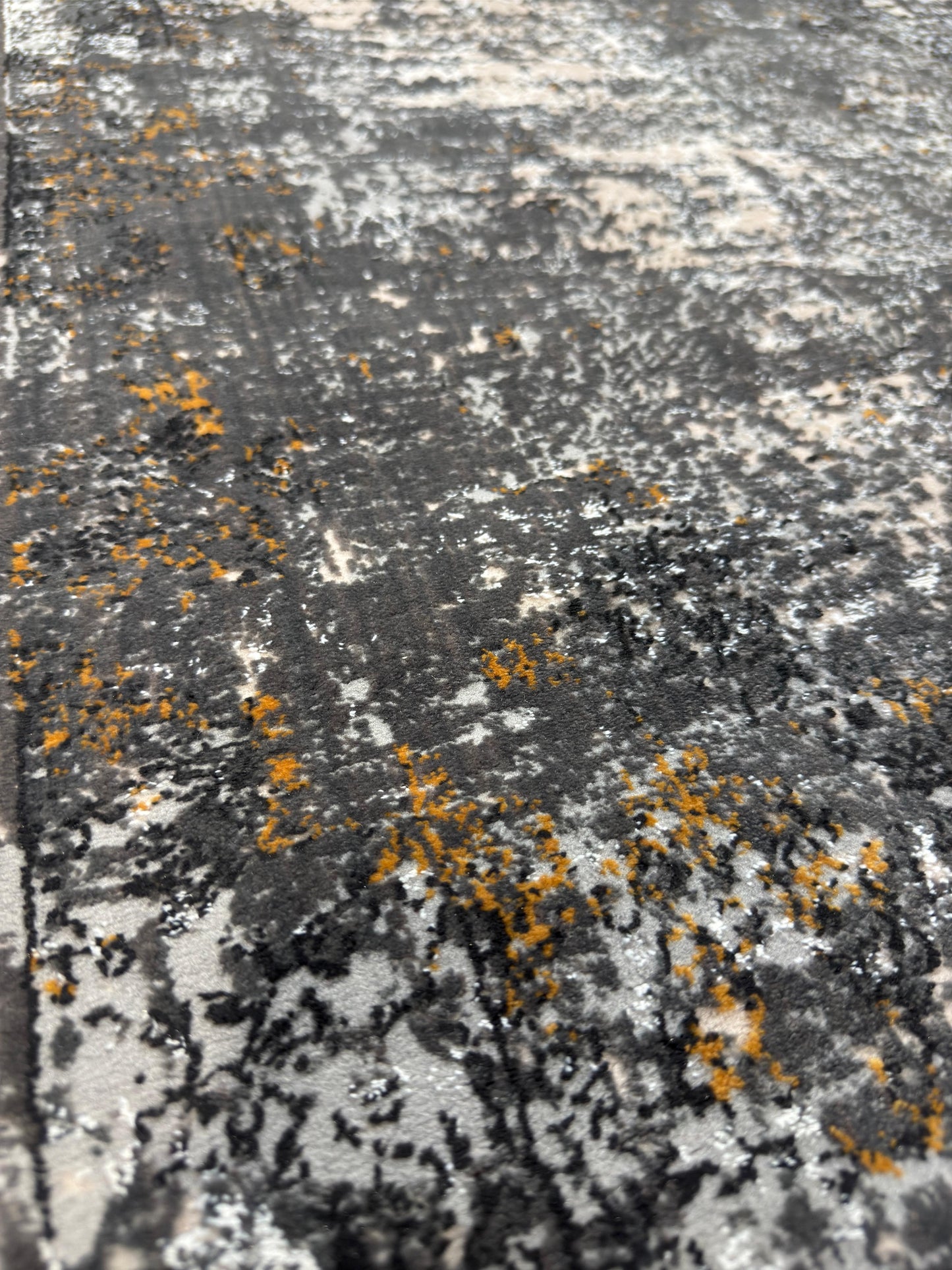 Modern Style Rug - 700 Reeds