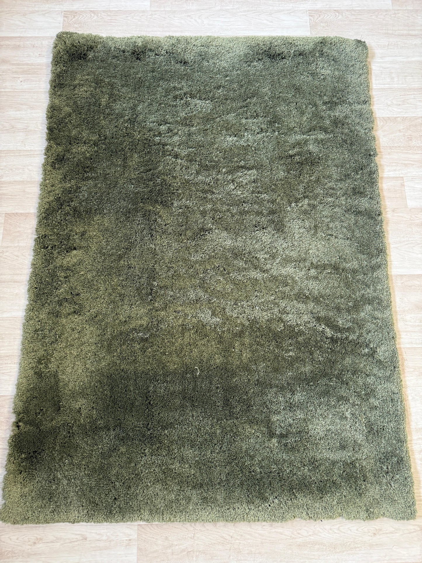 Supersoft Olive Green Area Rug | High Quality, 120 x 170 cm | Free Delivery & Fast Dispatch