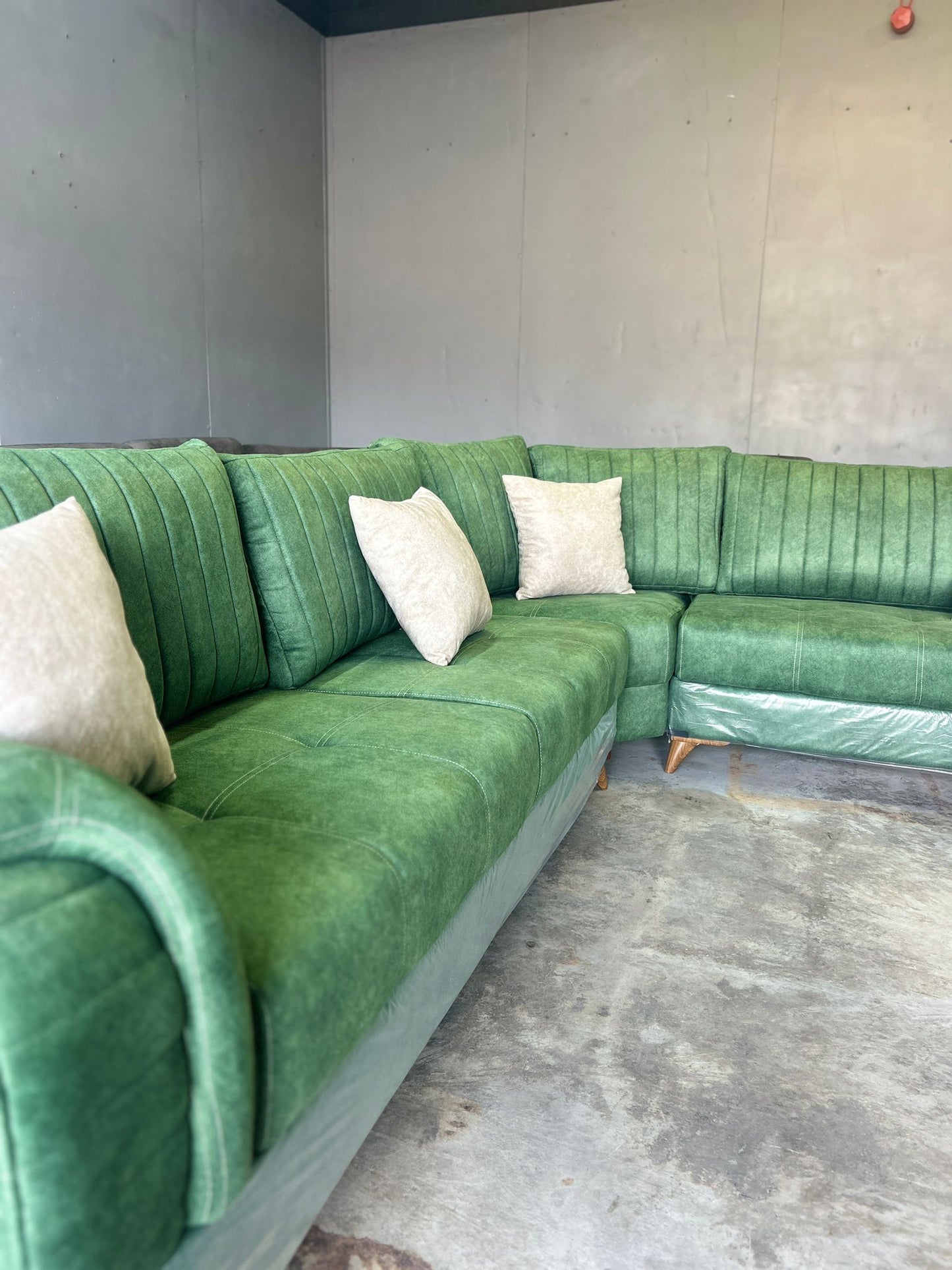 Alessia Green - Corner Sofa
