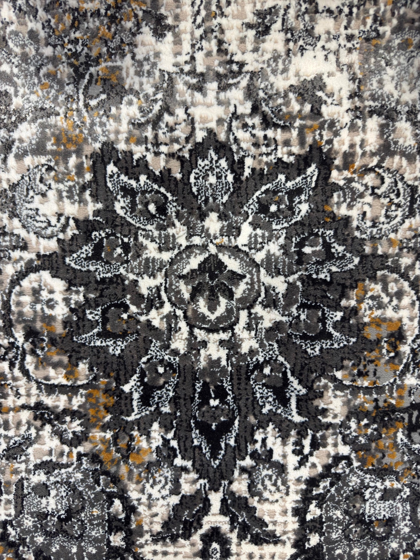 Modern Style Living Room Rug - 700 Reeds