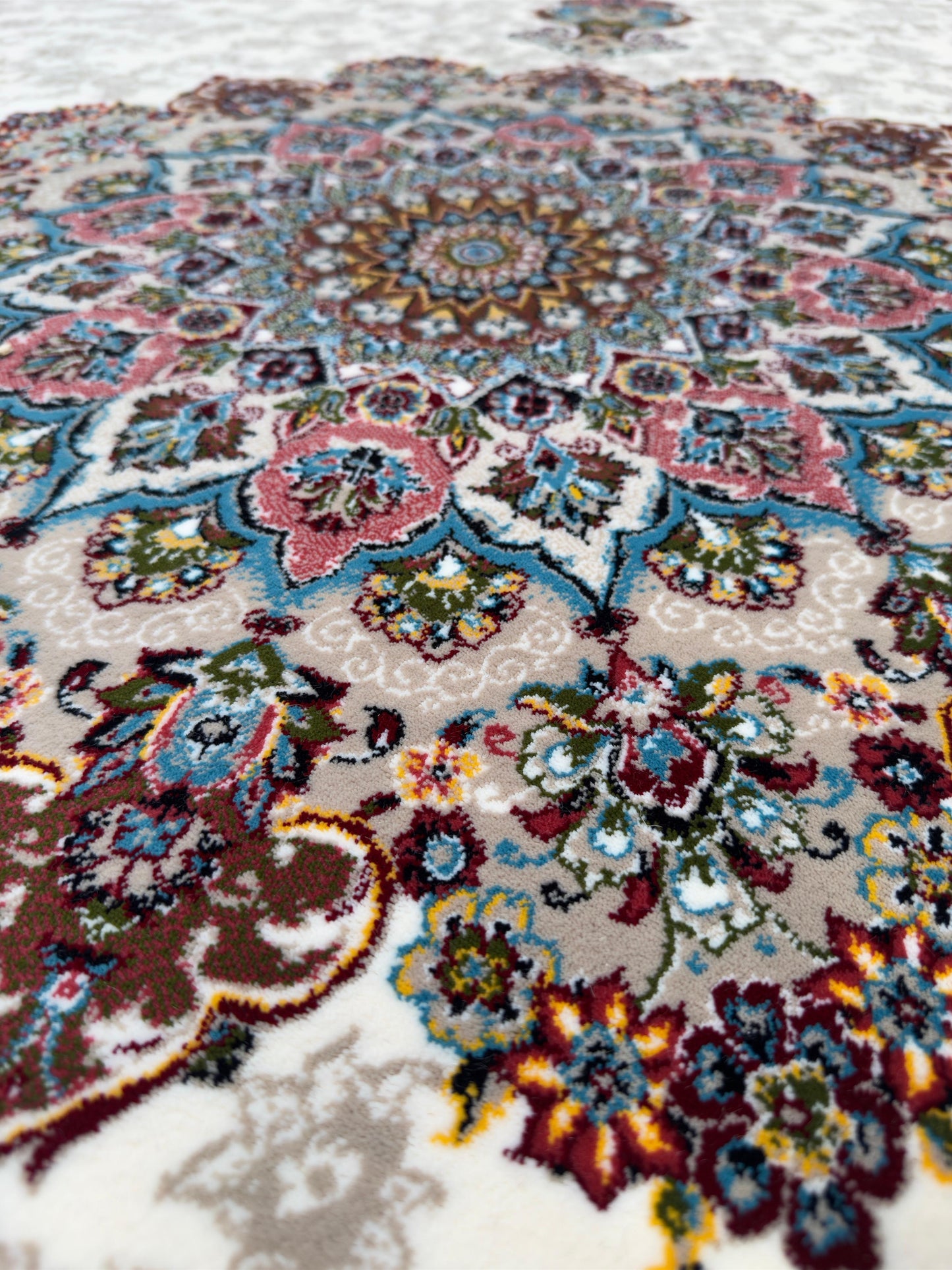 Delapsand Persian Rug - 700 Reeds