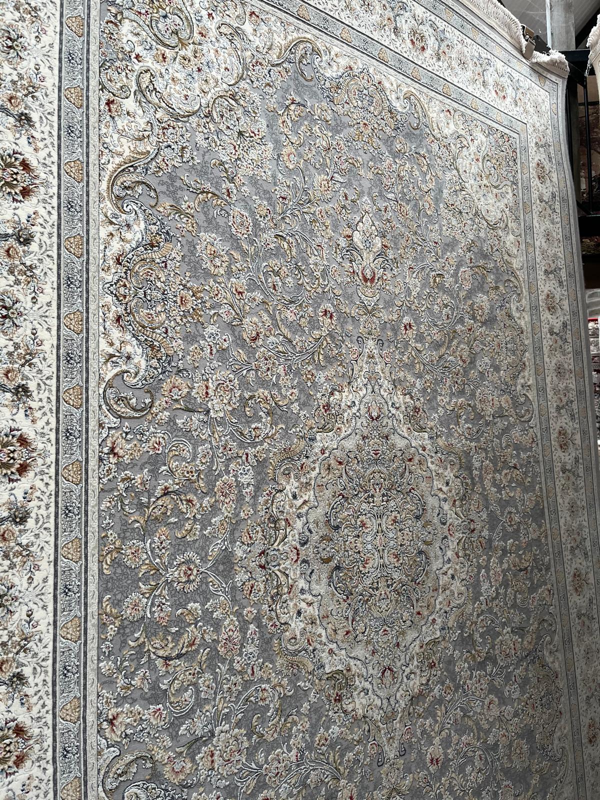 Silver Persian Rug Design  - 1500 Reeds