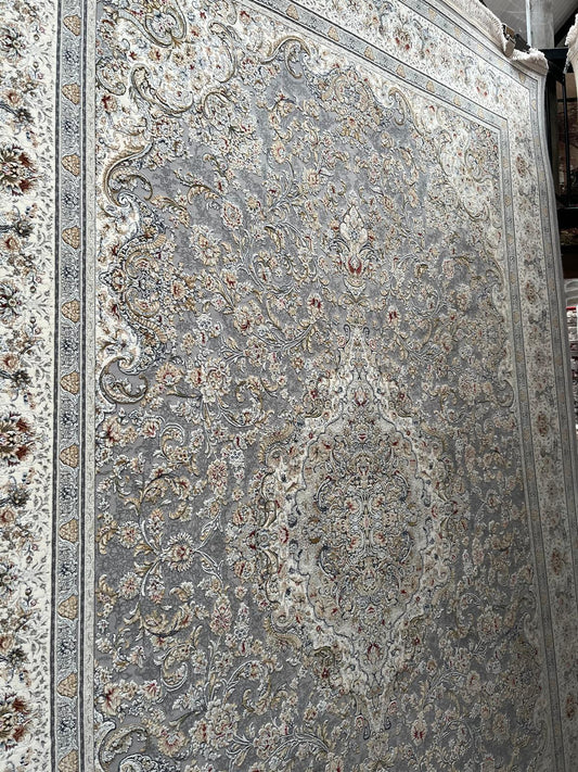Silver Persian Rug Design - 1500 Reeds