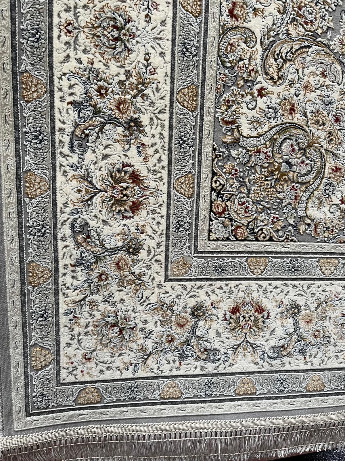 Silver Persian Rug Design  - 1500 Reeds