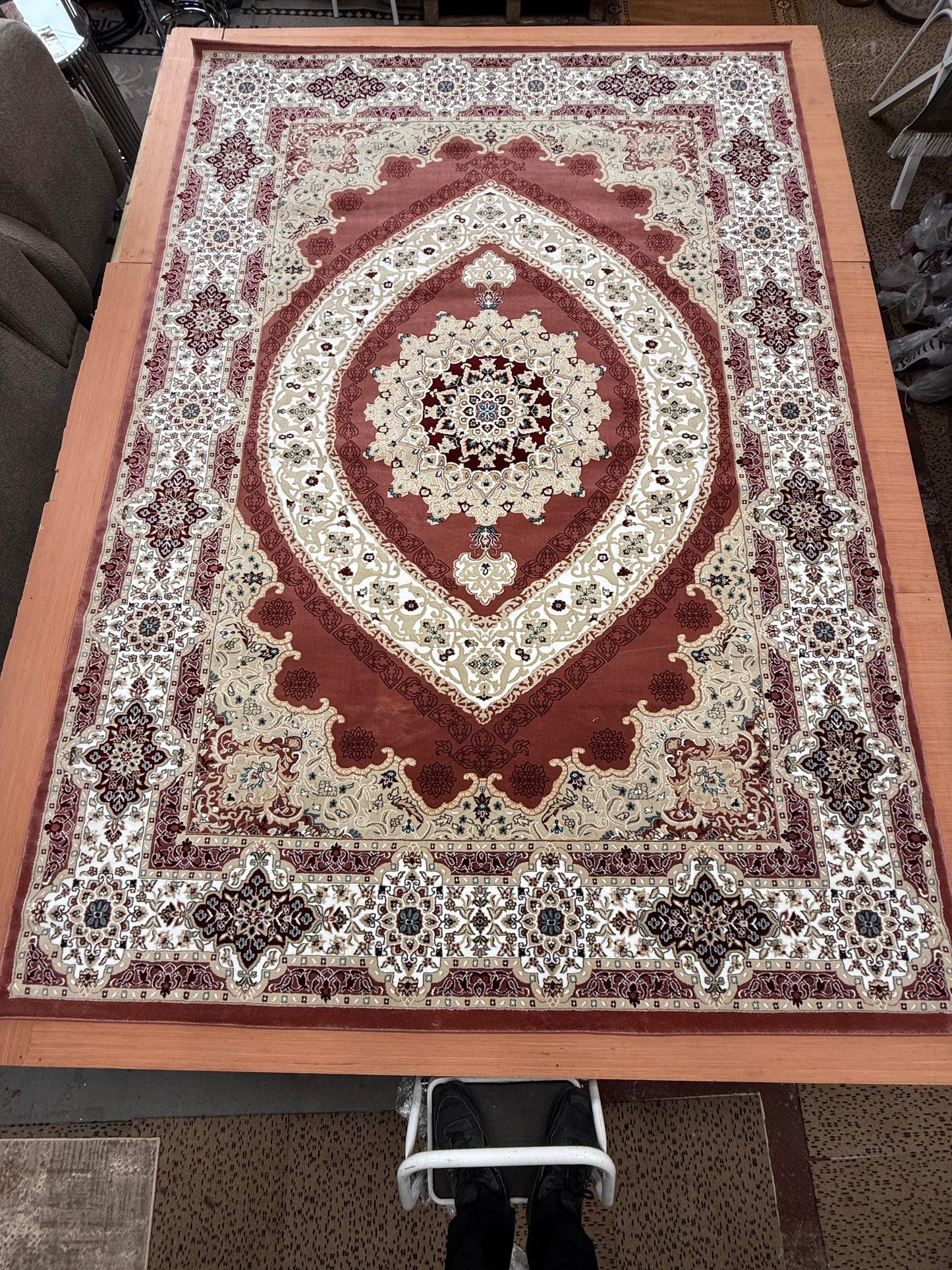 Isfahan Red Design Living Room Area Rug