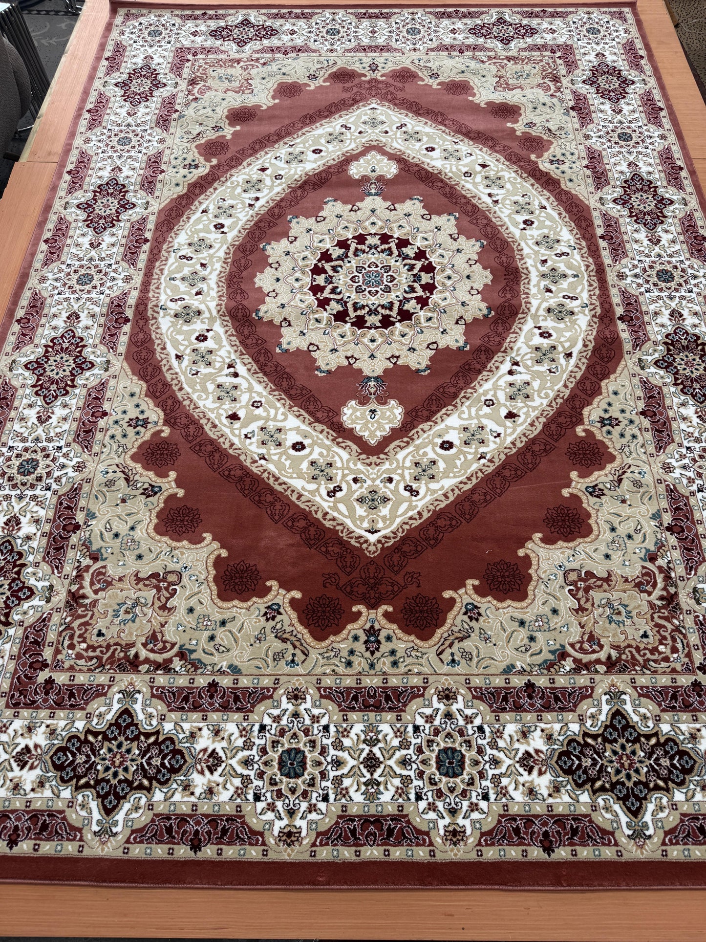Isfahan Red Design Living Room Area Rug