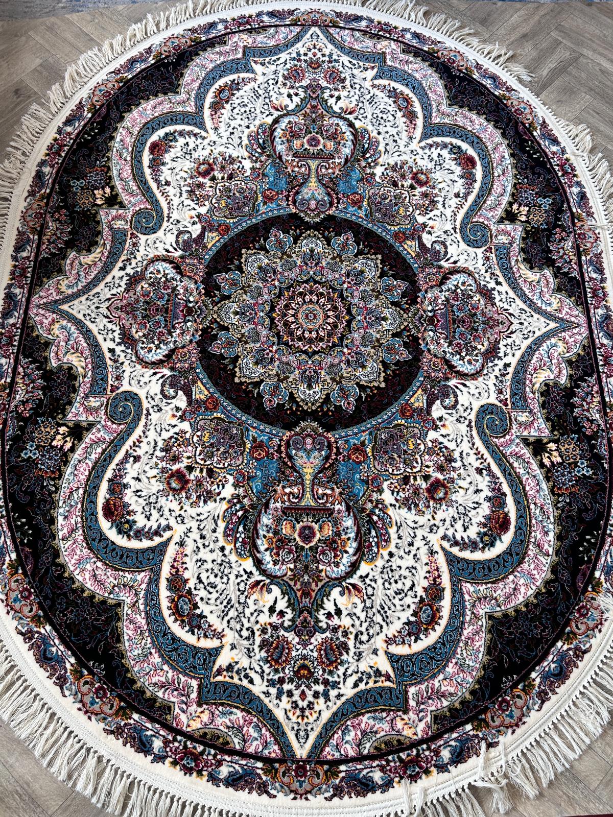 Shahyad Persian Rug - 700 Reeds