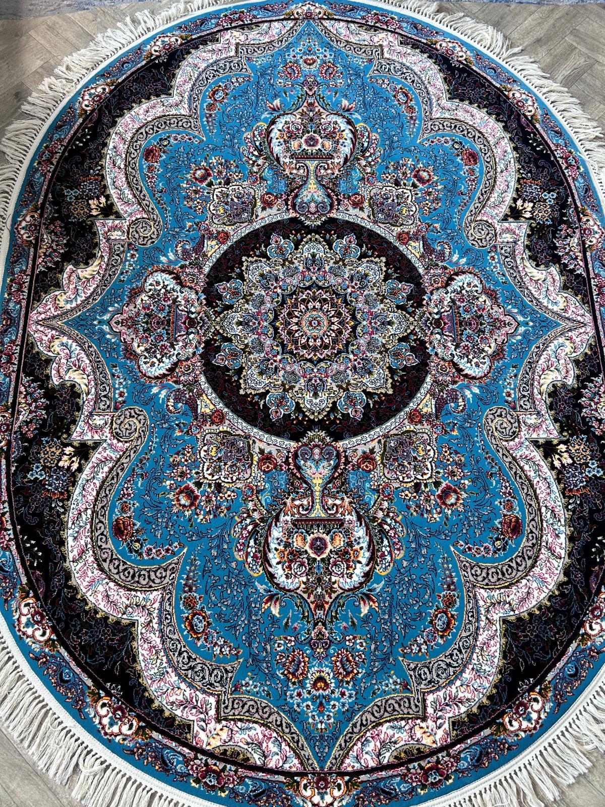 Shahyad Persian Rug - 700 Reeds